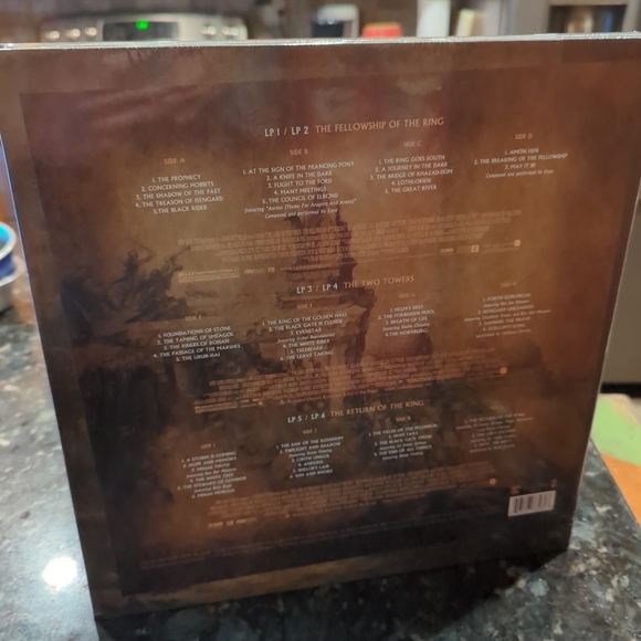 The Lord of the Rings Soundtrack Vinyl Record - Picture 2 of 2